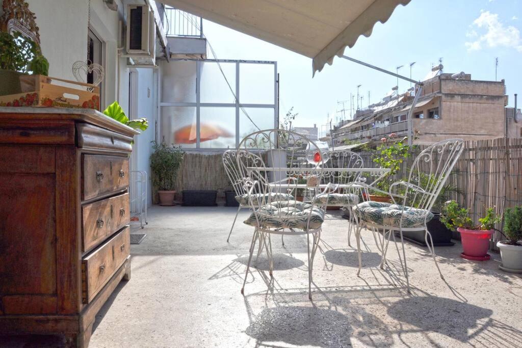 Koukakis Sunshine Roof Apartment Atenas Exterior foto